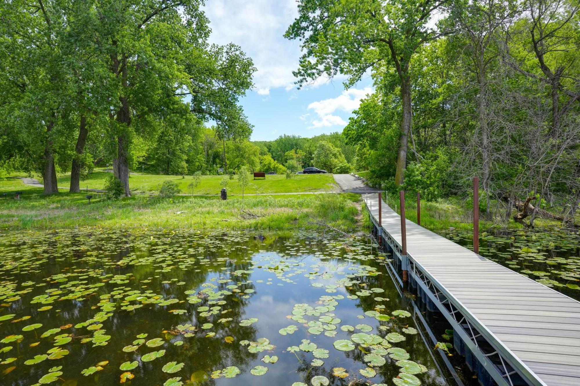 Secluded 5-Acre Retreat Near Twin Cities! Villa Hopkins Exterior photo